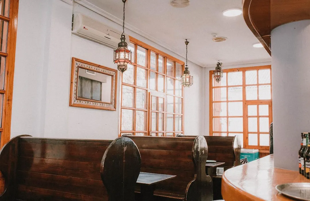 Hostal Alto Aragon-1